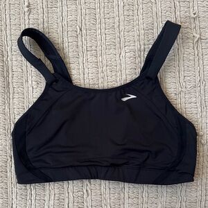 Brooks Black Supportive Sports Bra with Reflective Logo
